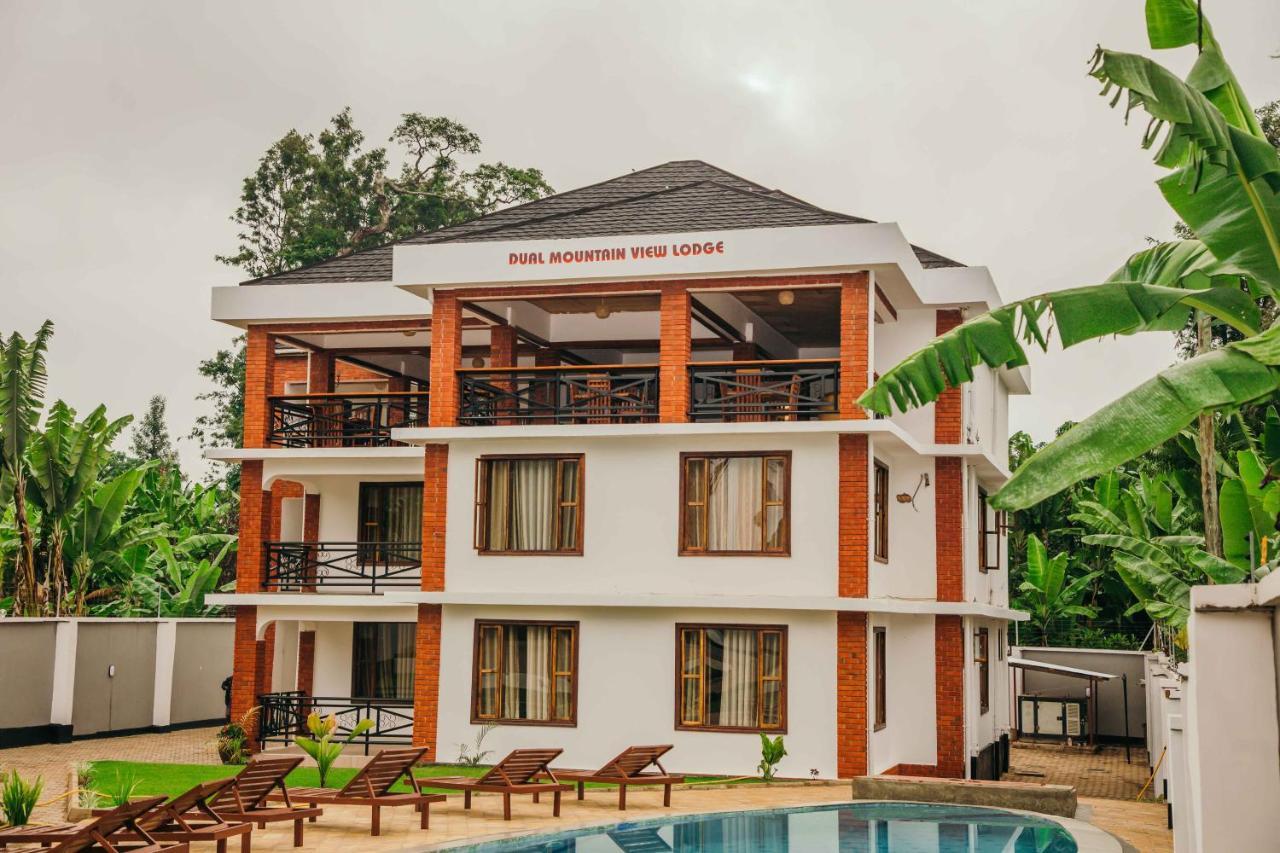 Dual Mountain View Lodge Moshi Bagian luar foto